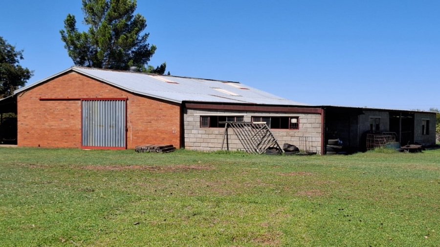 5 Bedroom Property for Sale in Bainsvlei Free State